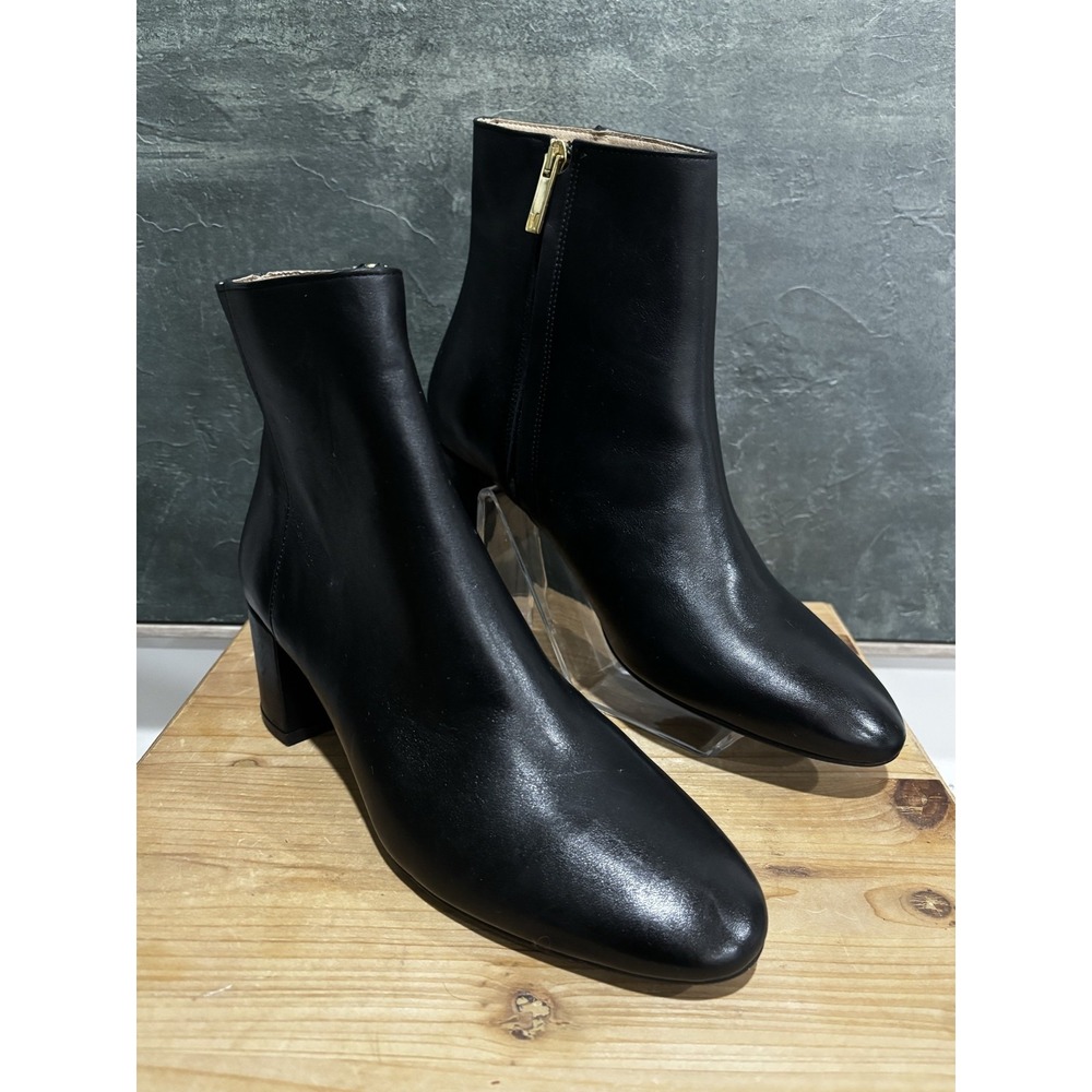 Bruno Magli Jenny Leather Ankle Boots Womens 9M EU39 Black Side Zip NWOB